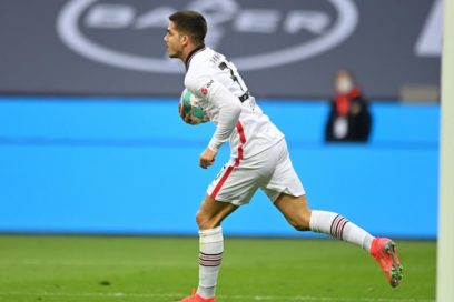 Jovic por André Silva: el intercambio que se plantea el Madrid.