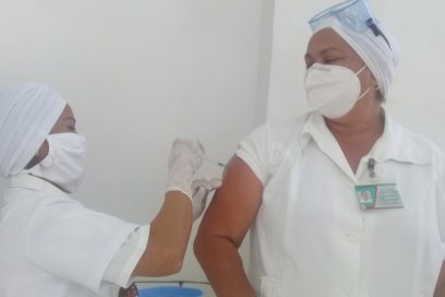 Inicia fase de intervención con Abdala en hospital insignia de Santiago de Cuba (+ Fotos)