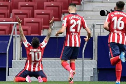 El Atlético se aferra a LaLiga tras derrotar 2-0 al Huesca.