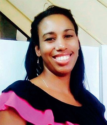 Dania es la más jóven militante de su núcleo del Partido, estructura desde donde se valida la confianza en la juventud cubana. Foto: Cortesía de Dania Marzán Venero