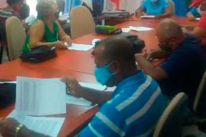 Industrias en Guantánamo evalúan avances económicos