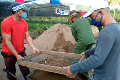 Granma: Marca la producción los días previos al Primero de Mayo