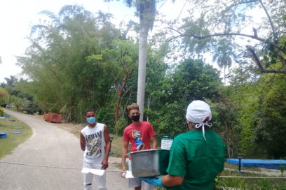 Con nasobucos y responsabilidad llegan los 40 años de Campismo en Artemisa (+ Fotos)