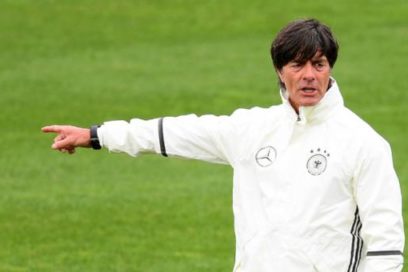 Löw afirma que no fichará por ningún equipo este verano.