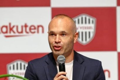 Iniesta renueva hasta 2023 con el Vissel Kobe.