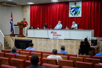 Chequea Díaz-Canel líneas de trabajo del 8vo. Congreso del PCC en Artemisa
