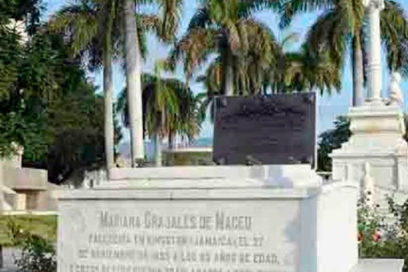 Homenaje a Mariana Grajales y Celia Sánchez en Santiago de Cuba
