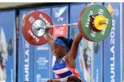 Pesistas cubanos buscan boletos olímpicos