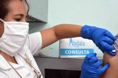 Avanza Cuba en campañas de vacunación antiCovid-19 y antigripal