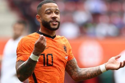 El Barça vende camisetas de Depay.