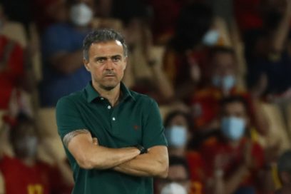 Luis Enrique se plantea renovar con España.