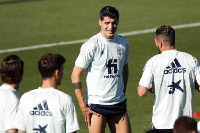 Morata se defiende: «Entiendo que se me critique y que se me pite, pero hay un límite. He recibido amenazas e insultos a mi familia, me llegaron a decir que ‘ojalá se mueran tus hijos’… Lógicamente me jode no hacer bien mi trabajo».