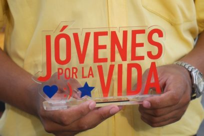 Taxistas pineros reciben condición Jóvenes por la Vida