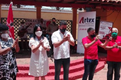 Sucursal Artex Sancti Spíritus recibió la condición de Vanguardia Nacional