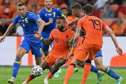 Eurocopa: En partido disputado, la selección holandesa derrotó 3-2 a Ucrania en la Euro. Wijnaldum y Weghorst adelantaron a los naranjas, pero Ucrania empató por medio de Yarmolenko y Yaremchuk. Al 85, Dumfries dio la victoria a Holanda.