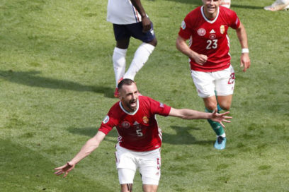 Francia no puede con Hungría y empata a uno en Budapest.