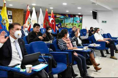 Parlamento Andino respalda cese del bloqueo de EEUU contra Cuba