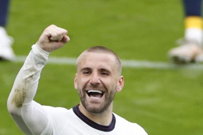 Shaw jugó lesionado en la Eurocopa: El lateral inglés del Manchester United Luke Shaw jugó los últimos tres partidos de la Eurocopa con varias costillas rotas, tras golpearse en el choque de octavos ante Alemania, reveló The Telegraph.