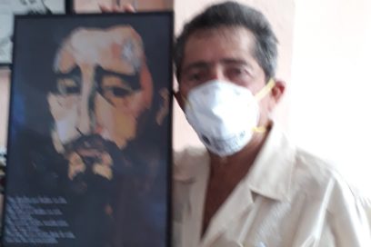 Trabajador villaclareño defiende en décimas la Revolución