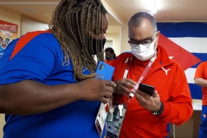 Presidente cubano dialogó con Idalys Ortiz y Julio César La Cruz