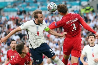 Inglaterra disputará la final de la Euro: La selección inglesa derrotó 2-1 a Dinamarca en la semifinal de la Euro. Damsgaard adelantó a los daneses, pero  un autogol  de Kjaer igualó las acciones. En el tiempo extra Kane sentenció el triunfo inglés.