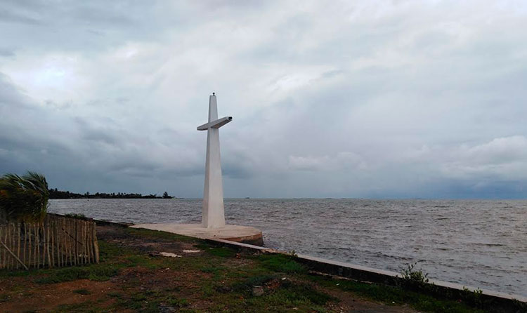 Santa Cruz del Sur sabe de ciclones, por ello con agilidad resguardaron los bienes económicos. Foto: Gretel Díaz Montalvo