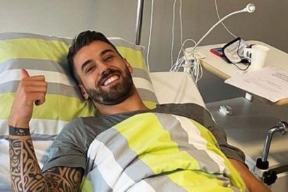 El lateral italiano de la Roma, Leonardo Spinazzola, fue operado con éxito de la rotura del tendón de aquiles de la pierna izquierda, sufrida en el cruce de cuartos de final de la Euro ante Bélgica. Spinazzola estará seis meses de baja.