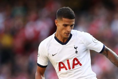 Erik Lamela irá al Sevilla: El extremo argentino de 29 años Erik Lamela entrará en la operación del Tottenham por Bryan Gil y ya está  en Sevilla, donde pasará el reconocimiento médico el próximo lunes.