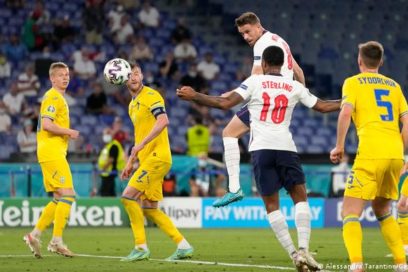Inglaterra se clasificó a semifinales de la Eurocopa, ronda que no alcanzaba desde 1996, donde se enfrentará a Dinamarca, después de golear a Ucrania por 4-0 en su enfrentamiento de cuartos de final, en el estadio Olímpico de Roma.