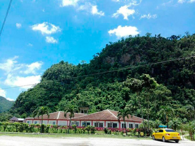 La serranía manicaragüense aún apacible. Foto: Rosendo Domínguez