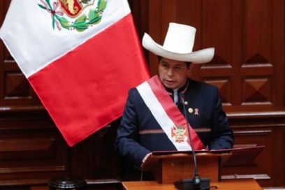 Desterrar la corrupción de Perú, meta del recién electo Pedro Castillo