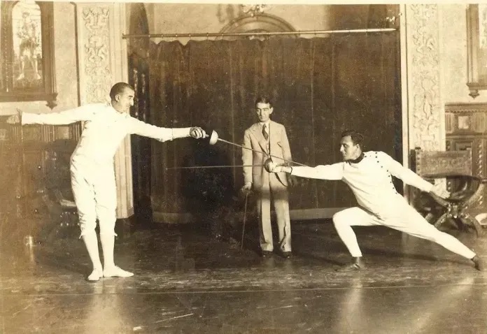 Ramón Fonst suma cuatro oros para el Comité Olímpico Internacional y tres para otra base de datos. Foto: Archivo