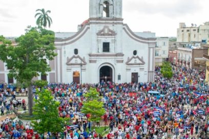 Cuando el orgullo patrio es inmenso, se defiende, se desfila…