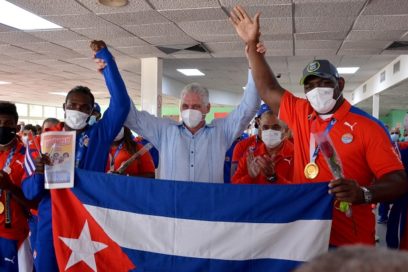 Arribó a Cuba la delegación que nos representó en Tokio 2020  (+Fotos y Video)