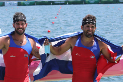 Serguey-Fernando, campeones empujados por un país