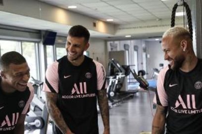 Vuelve Neymar a los entrenamientos del PSG.