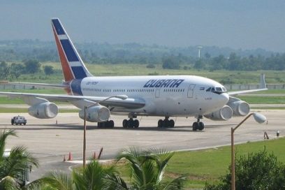 Extraterritorialidad de bloqueo daña a compañía de aviación de Cuba