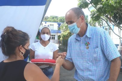 Reconocen a hidráulicos matanceros en su día