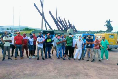 Reconocen en Santiago de Cuba aporte de transportistas privados a la salud