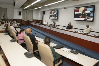 Vamos a apoyar los barrios, no a intervenirlos