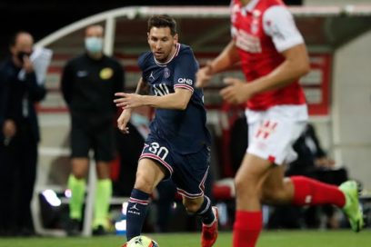 Victoria del PSG y debut de Messi: El PSG derrotó 2-0 al Reims con doblete de Kylian Mbappé en un partido en el que debutó Lionel Messi con el conjunto parisino. El argentino entró por Neymar al minuto 65 de juego.