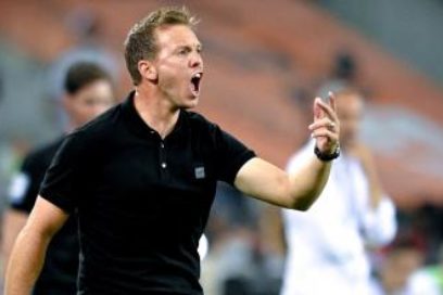 Nagelsmann sobre la lesión de Gnabry: «Tiene problemas en la espalda, así que tuvimos que sustituirlo. Todavía no puedo decir si estará disponible para el martes. El doctor le ha hecho un examen médico, habrá que ver cómo evoluciona».