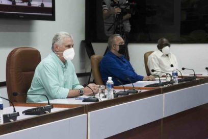 “Estremecer” el sistema empresarial cubano