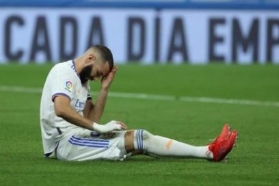 Real Madrid empata con Villareal y sigue de líder en la Liga Española.