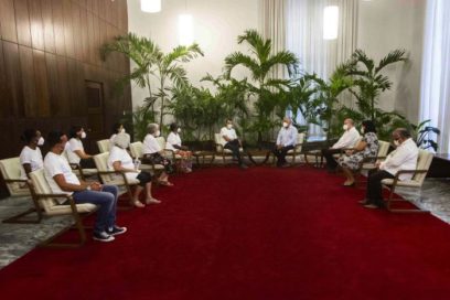 Recibió Díaz-Canel a delegación italiana de solidaridad con Cuba