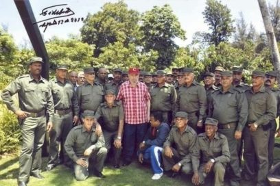Raúl felicita a la Dirección de Seguridad Personal