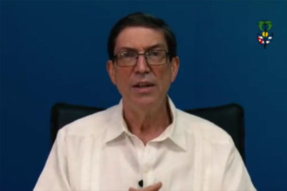 Canciller de Cuba saluda foro solidario de emigrados