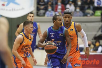 Valencia Basket derrota al San Pablo Burgos en el regreso de Jasiel Rivero