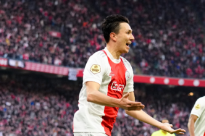 El Ajax aplasta 5-0 al PSV.