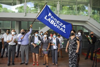 Felicitan a los trabajadores bancarios en su día (+Fotos)